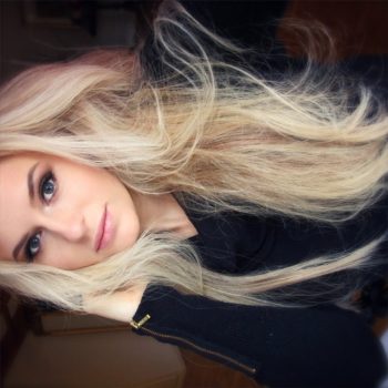 Téa - Allos - Alpes-de-Haute-Provence | Sexe Femme