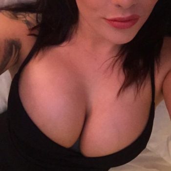 Fadhila - L'Houmeau - Charente-Maritime | Sexe Femme