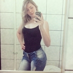 Yelda - Sautron - Loire-Atlantique | Sexe Femme